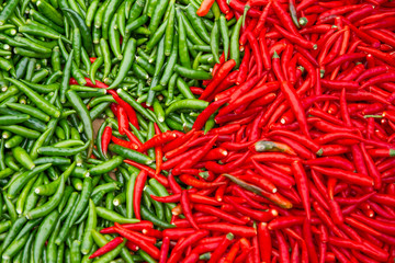 Red and green chili for cooking in the market.