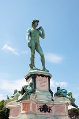 Fototapeta na wymiar Bronze statue of David at Piazzale Michelangelo, Florence, Italy