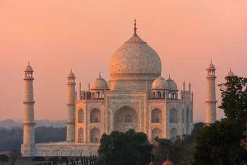 Fotobehang Monument Uitzicht op Taj Mahal bij zonsondergang in Agra, Uttar Pradesh, India