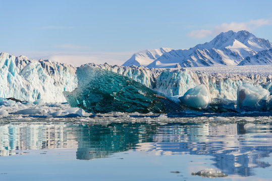 Glacier arctic landscape