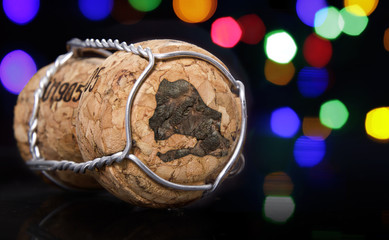 Cork with the shape of Senegal burnt in.(series)