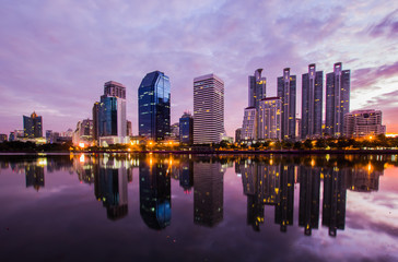 Fototapeta premium cityscape Benjakiti Park in Bangkok, Thailand