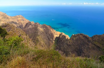 Fototapeta na wymiar Napali coast from Awa’awapuhi Trail, Kauai, Hawaii