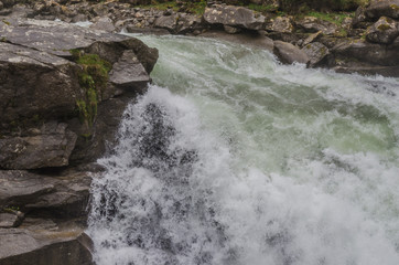 wildwasser in der natur
