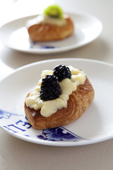 Blackberry Danish