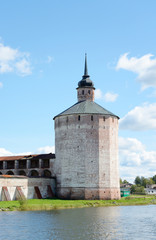 Fortress tower of Kirillo-Belozersky monastery by day.