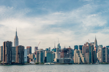 Obraz premium Uptown Manhattan skyline Nowego Jorku. Obraz podzielony.