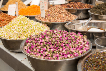 tea rose buds on a market