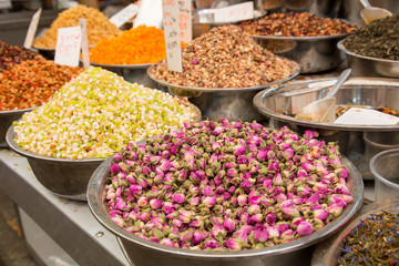 tea rose buds on a market