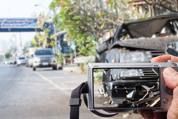 Naklejka premium car crash accident on street ondaytime and photo for insurance
