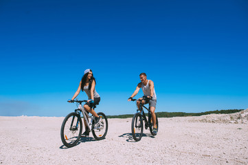 Obraz premium hiking biking