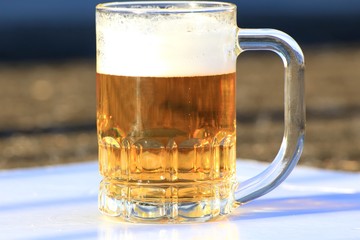 ビールジョッキのアップ