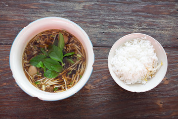 noodle soup with steamed white Thai rice