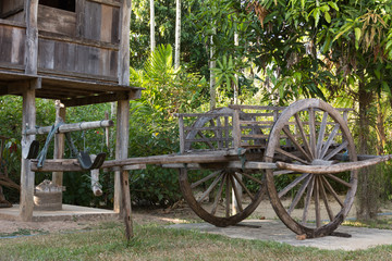 Fototapeta na wymiar Old Thai Style Cart