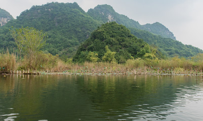 Roter Fluss im Norden Vietnams in der Regenzeit, in Hanoi