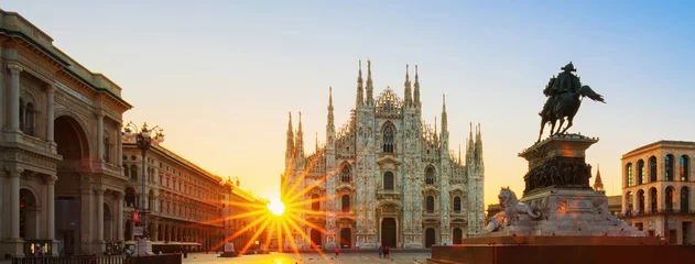 Gordijnen Uitzicht op de Duomo bij zonsopgang © Frédéric Prochasson