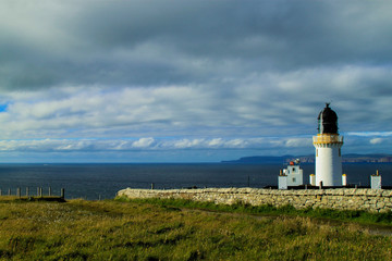 dunnet head lighthouse northern scotland