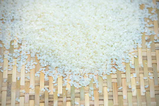 white rice grain