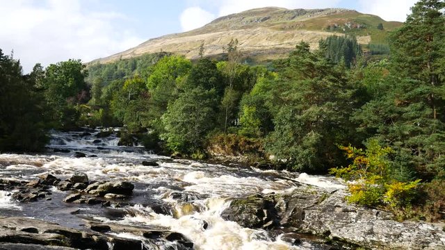 The Falls of Dochart are on the River Dochart at Killin in Stirling (formally in Perthshire), Scotland at the western end of Loch Tay.
