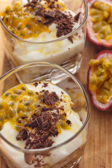 Passion fruit with musli