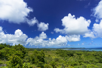 Fototapeta na wymiar バベルダオブ島の雲