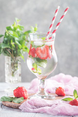 Summer cocktail - strawberry Mojito 