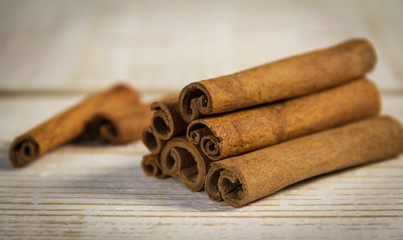 Cinnamon sticks 