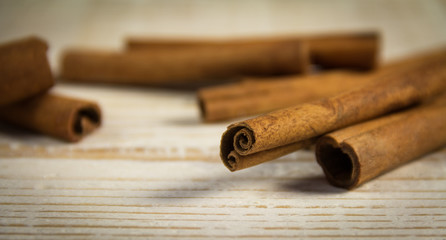 Cinnamon sticks 
