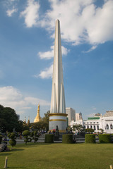 Fototapeta na wymiar The Indipendence Monument, Yangon, Myanmar