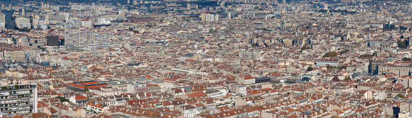Fototapeta na wymiar vue panoramique de Marseille