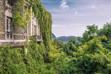 Geisterhaus, aufgenommen in Italien Verbania am Lago Maggiore