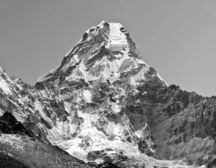 Ama Dablam - Nepal (black and white)