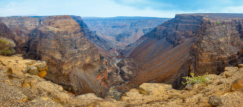 Canyon begins where the Great African Rift