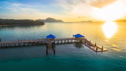 Obraz premium Rawai pier in the morning this pier is available for travel all islands around Phuket,Phang Nga and Krabi
