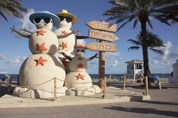 Gordijnen Sand Snowmen Fort Lauderdale Florida © Sandra G Arts Photos