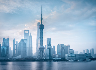 Fototapeta premium shanghai skyline in the morning