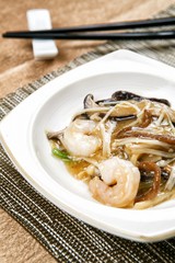 Yusanseul. chinese style seafood&meat cuisine. 유산슬