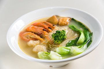 hot noodles with shrimps
