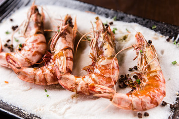 Salt roast shrimp