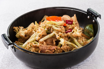 Dry pot of organic cauliflower