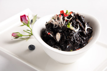 Dried small shrimps mixed laver