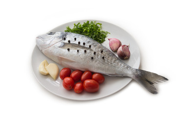 Orata fresca e verdure