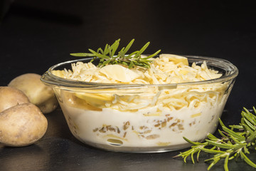 Kartoffelauflauf, ungegart