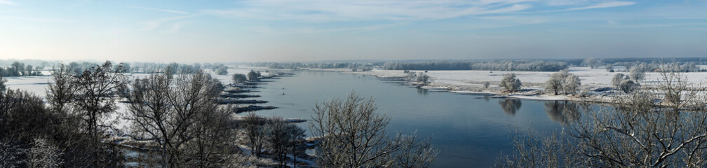 Die Elbe im Winter