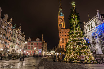 Fototapeta na wymiar Gdańsk nocą
