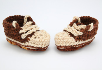 knitted shoes for young children