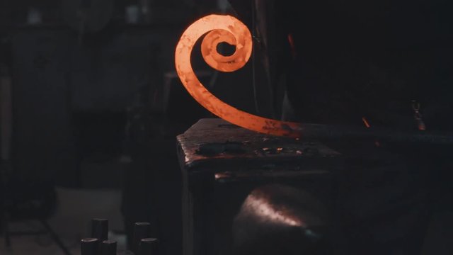 Forging of melted metal detail