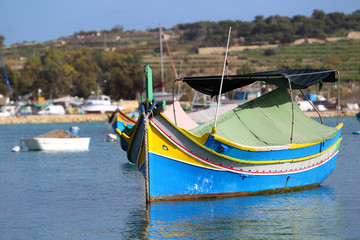 Łodzie rybackie w porcie Marsaxlokk na Malcie