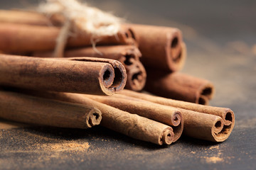 Cinnamon sticks
