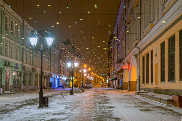 Rozhdestvenka Street in the evening